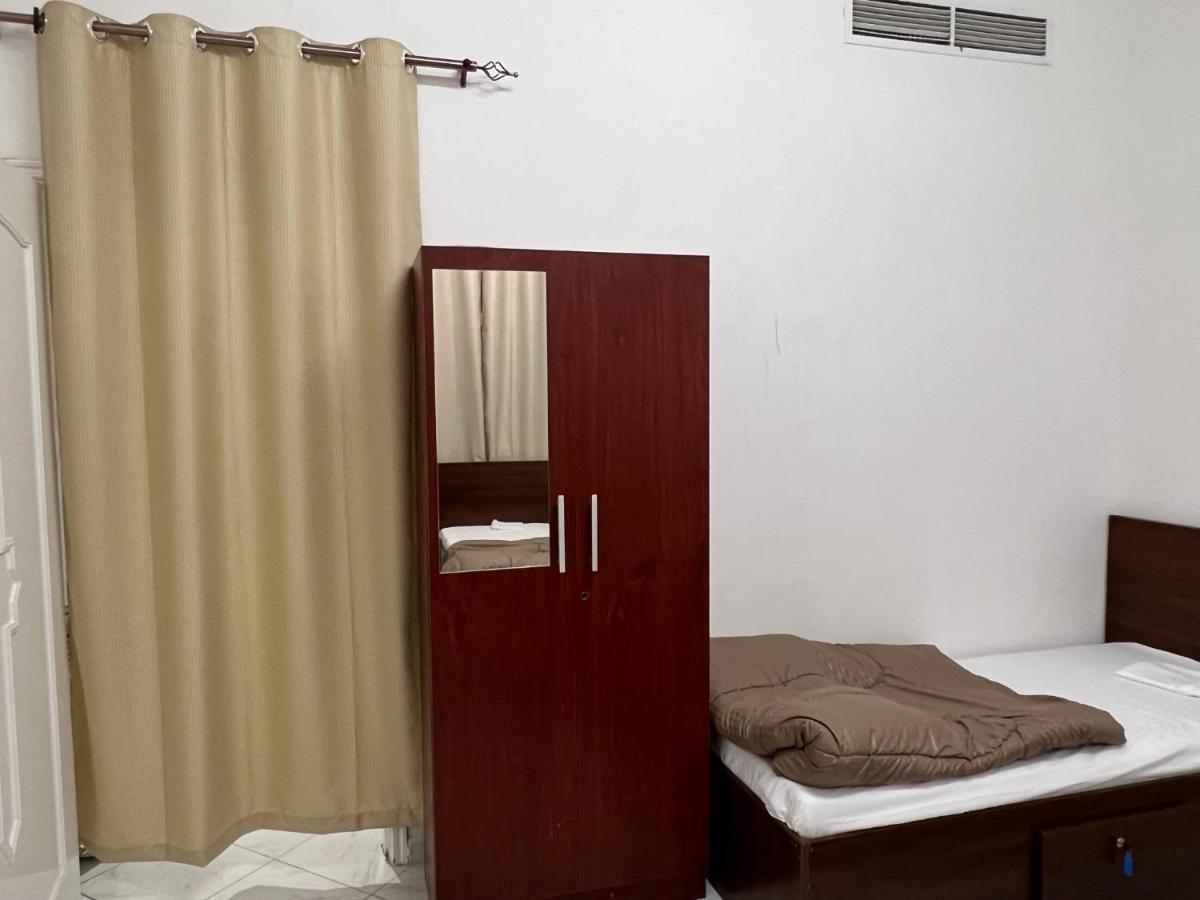 Short Tourist Place Dubaj Zewnętrze zdjęcie